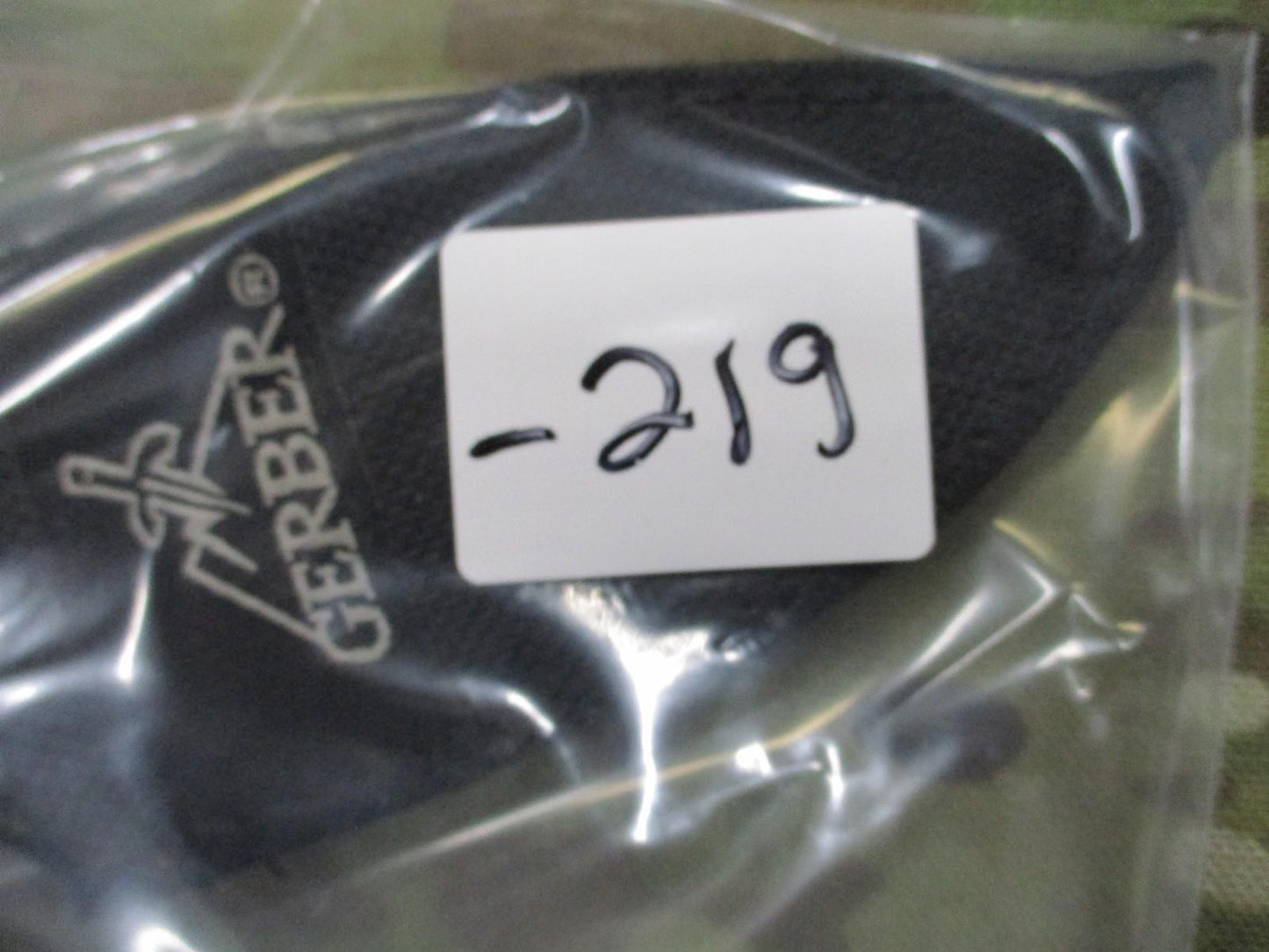 Used Gerber Profile Drop Point Fixed Blade Knife 22-01795 22-41795 w Sheath