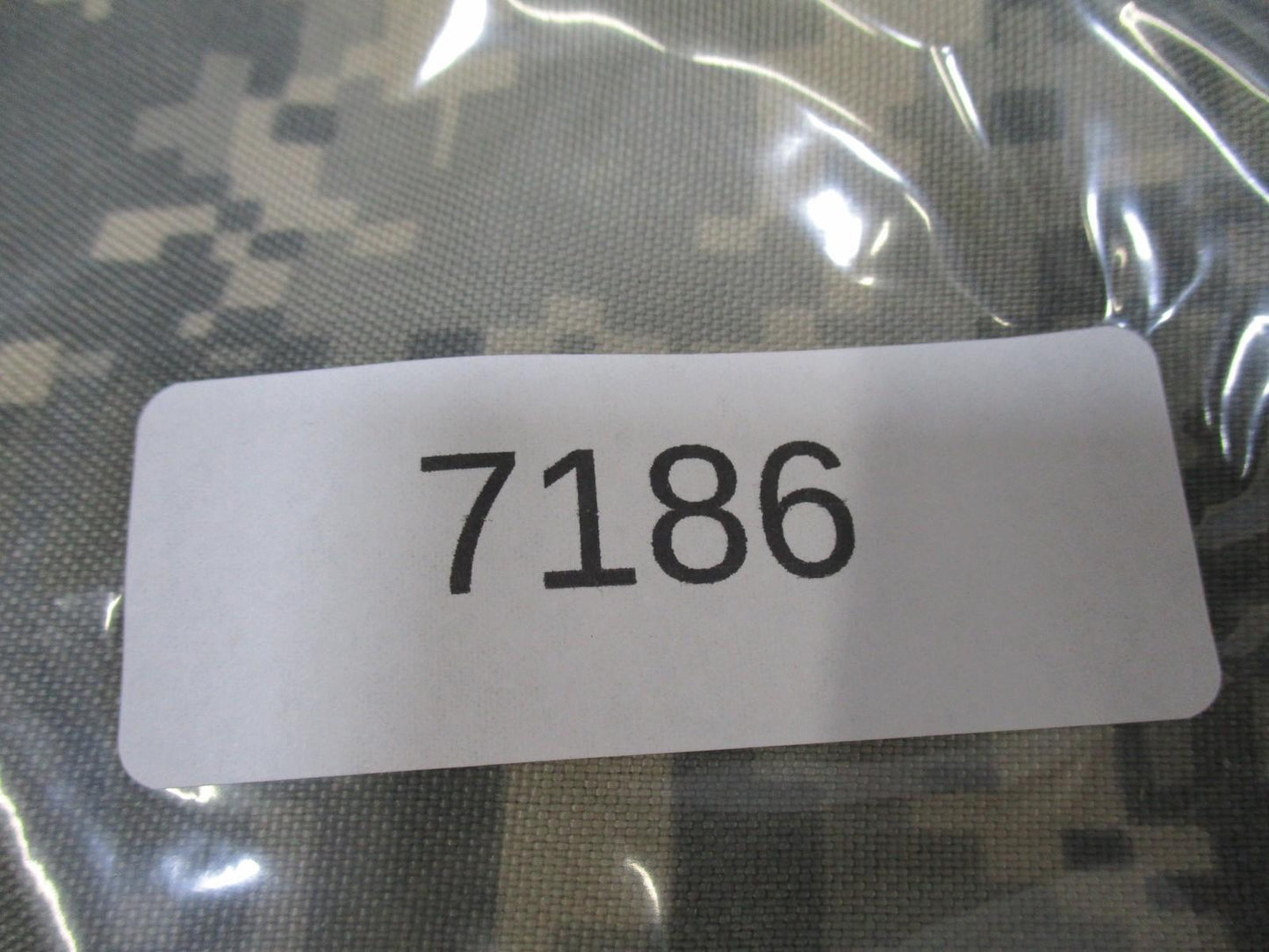 US Army ECWCS Gen III Gore-Tex Pants ACU Digital Camo Waterproof Insulated 38x30