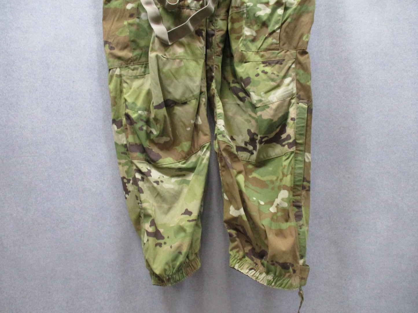 Used MultiCam Combat Pants w/ Suspenders Cargo Pockets Zippered Legs Size 36x30