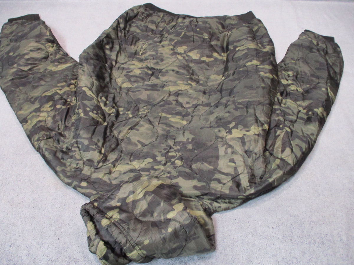 Woobie Gear black MultiCam woobie quilted pullover hoodie, 2XL size, front view