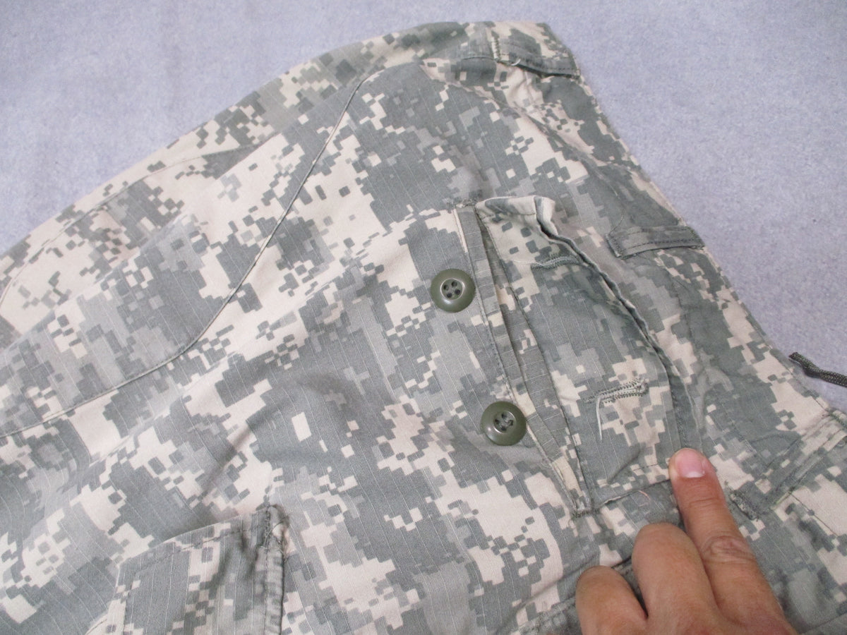 US Army ACU UCP Trousers Large Regular 35-39 NSN 8415-01-519-8435 Used