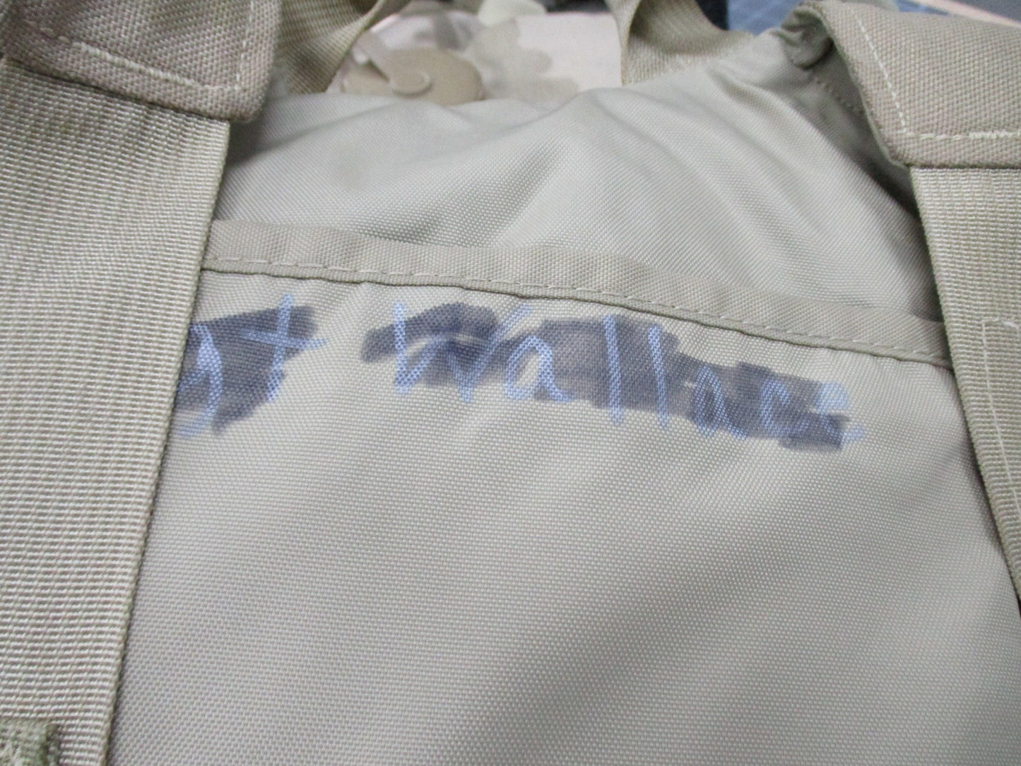 US MILITARY DESERT CAMOUFLAGE CAMELBAK THERMOBAK 3L 100oz BITE VALVE TUBE COVER