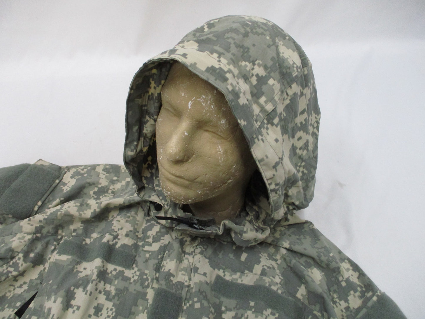 BLACKHAWK WARRIOR WEAR ARMY DIGITAL SOFT SHELL JACKET LARGE/LONG COLD WEATHER