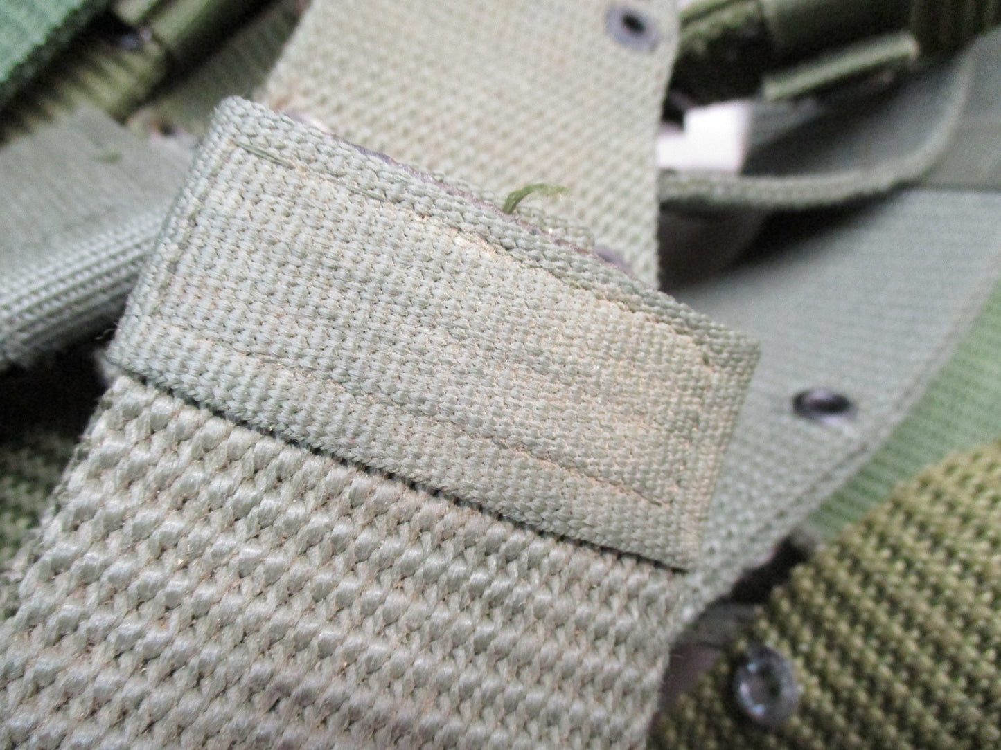 USGI WEB PISTOL BELT MEDIUM LBE LCE ALICE OD GREEN LC-2 NYLON 8465-01-322-1965 - Centex Military Gear