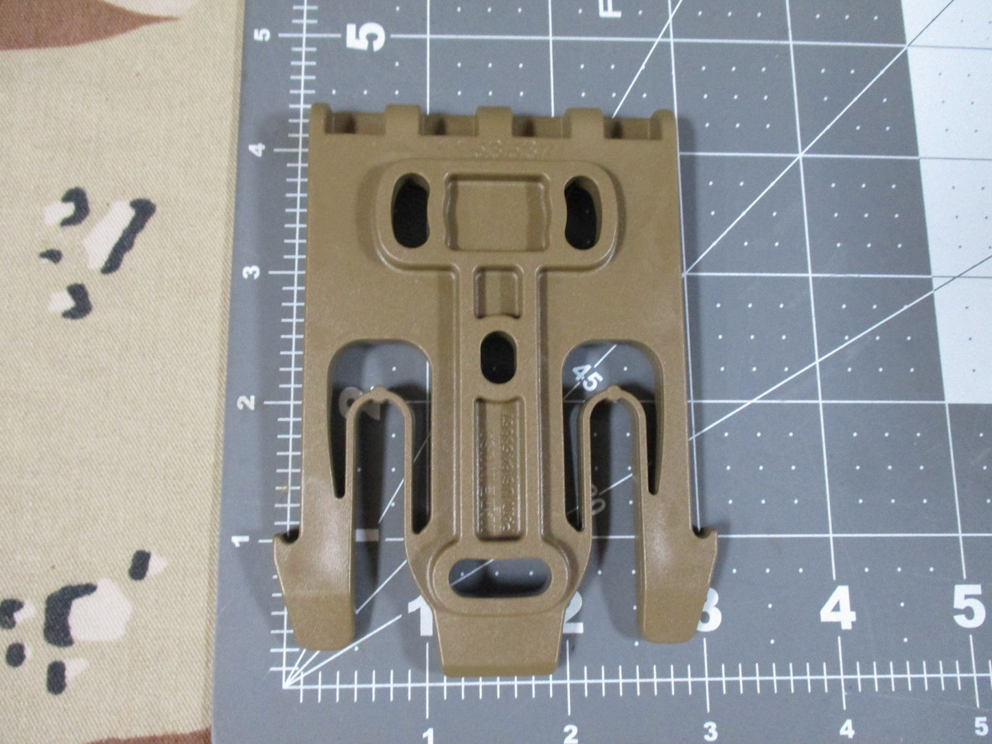 Safariland QLS 22 Receiver Plate FDE Tactical Holster Mounting System