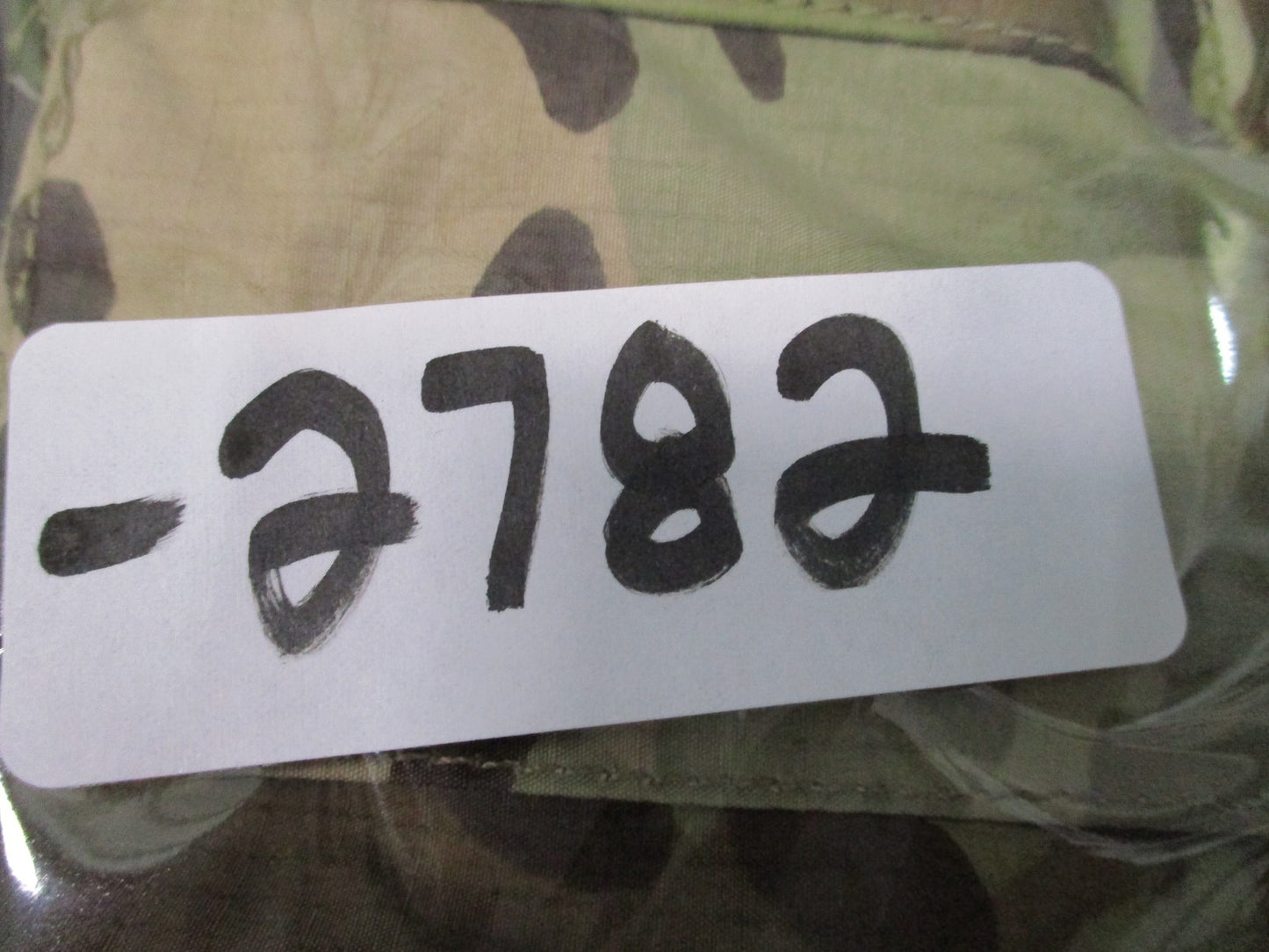 USED ARMY MULTICAM LEVEL 6 GORE-TEX JACKET MEDIUM/REGULAR COLD/WET WEATHER OCP