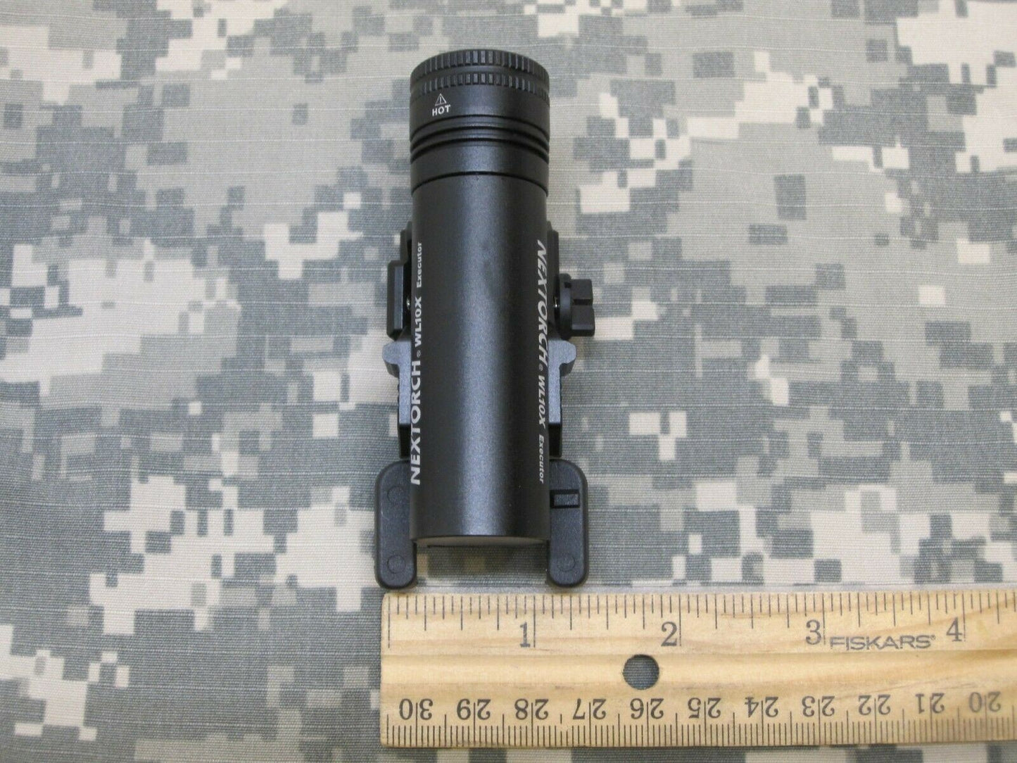 NEXTORCH 230 LUMENS UNIVERSAL ADJUSTABLE RAIL MOUNT HANDGUN PISTOL LIGHT LED