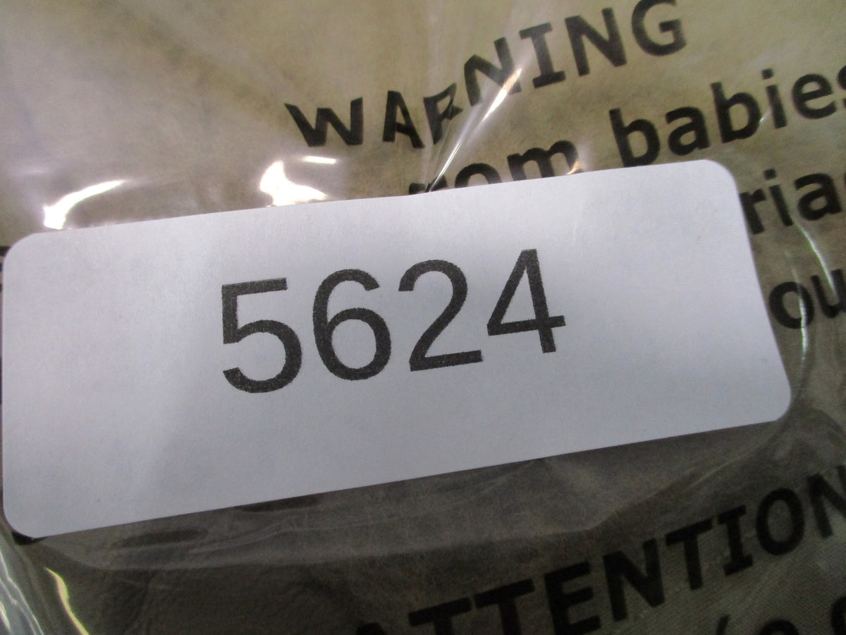USGI CWGS Extreme Cold Weather Mittens Gore-Tex Shells & Liners Large Coyote