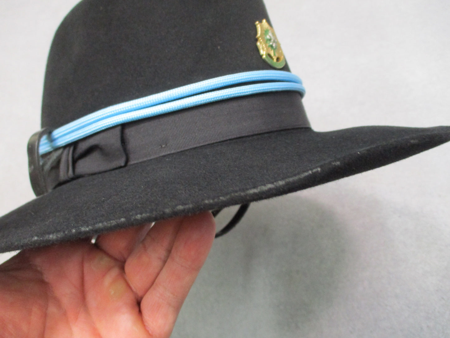 John B Stetson US Army 2nd Cavalry Hat PFC Size 6 3/4 Black Felt Used Blue Acorn