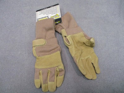 CamelBak Max Grip NT Gloves Medium Desert Tan Nomex Made With Kevlar New Tags