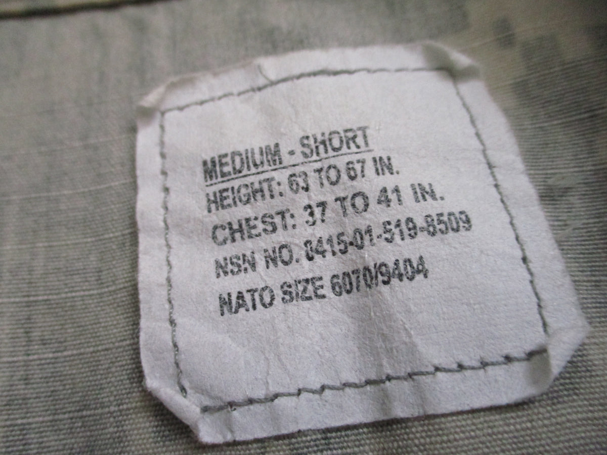 USGI ACU UCP Digital Camo Army Combat Coat Shirt 50/50 Nylon Cotton Surplus