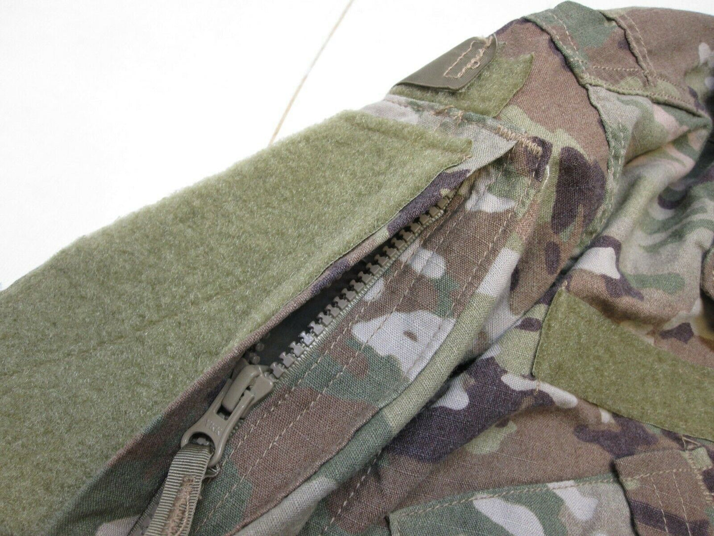 US ARMY AIR FORCE FLAME RESISTANT SHIRT UNIFORM COAT OCP SCORPION MEDIUM/REGULAR