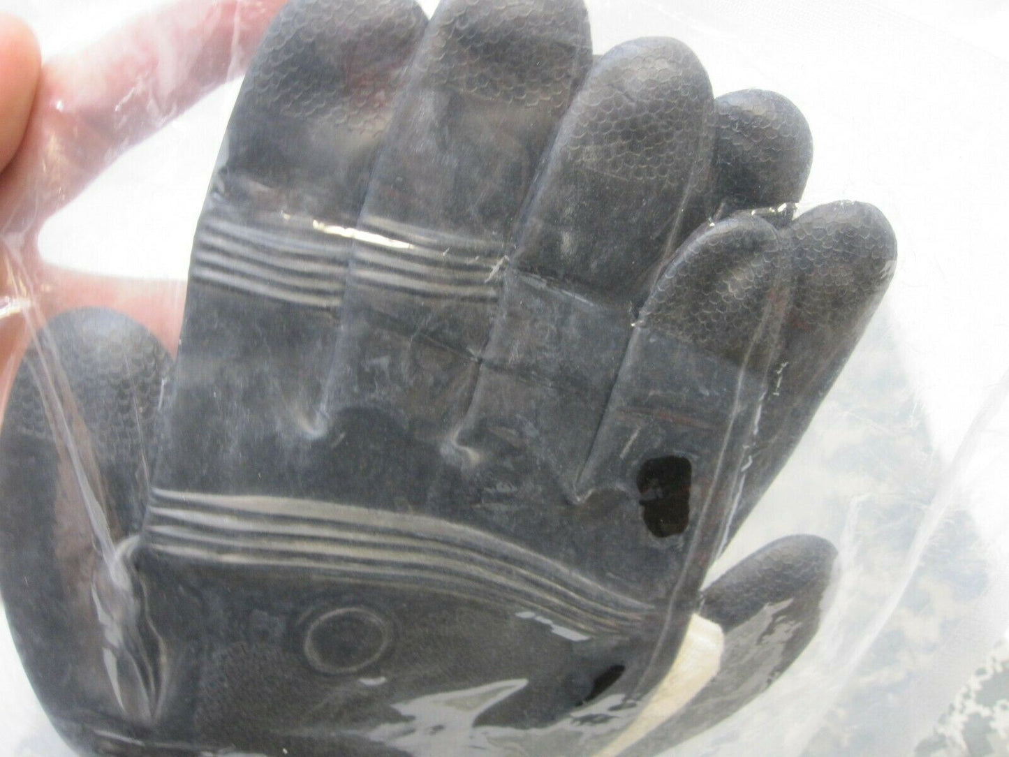 NEW CBRN RUBBER CHEMICAL GLOVES AIRBOSS LARGE NBC GLOVE w. LINER