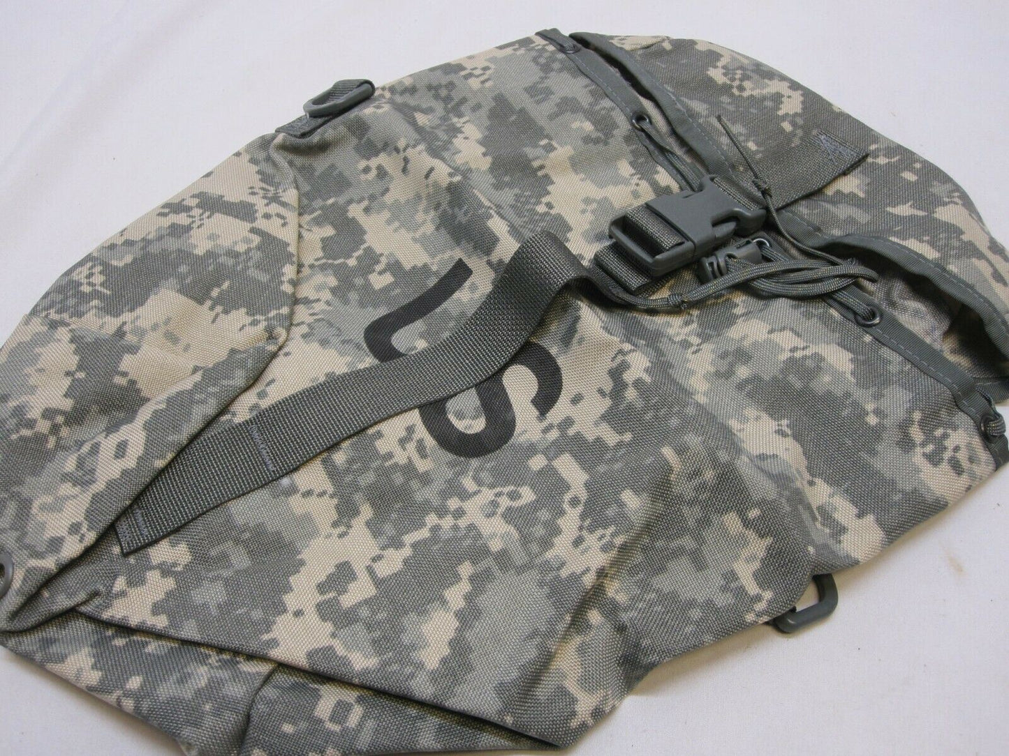 ARMY DIGITAL ISSUE LARGE RUCKSACK SUSTAINMENT POUCH SIDE POCKET 8465-01-524-7226