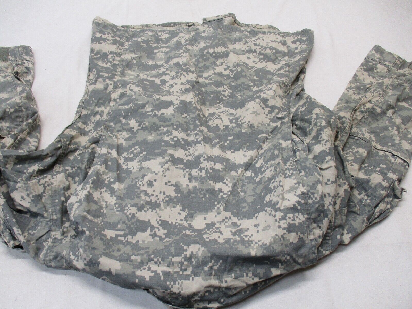 LOT OF (4) ARMY COMBAT UNIFORM SHIRTS ACU DIGITAL COATS UCP TOPS 4 PACK DIGICAM - Centex Military Gear