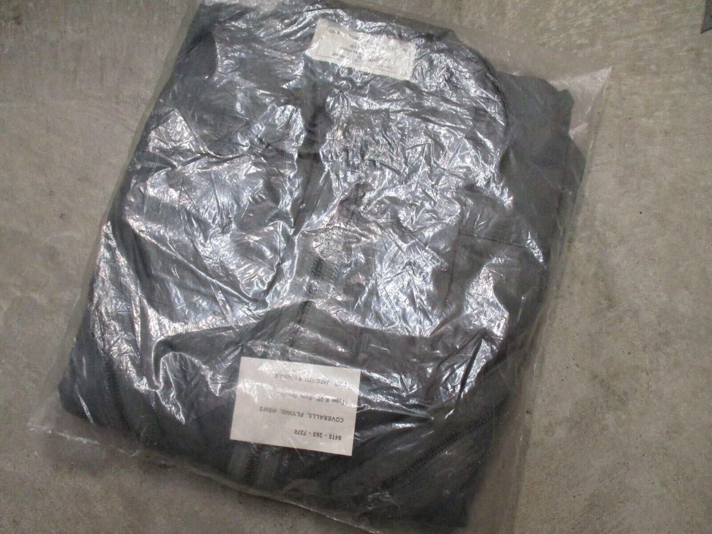 NEW IN BAG VIETNAM USGI MILITARY FLYER'S COVERALLS MEDIUM/REGULAR SAGE GREEN K2B