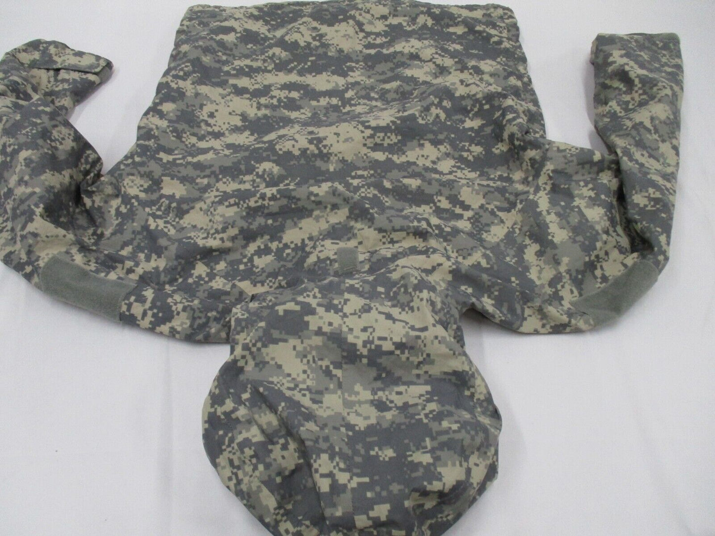 RARE LOG HOUSE DESIGNS ARMY ACU DIGITAL GORETEX JACKET REVERSIBLE TAN (LARGE)