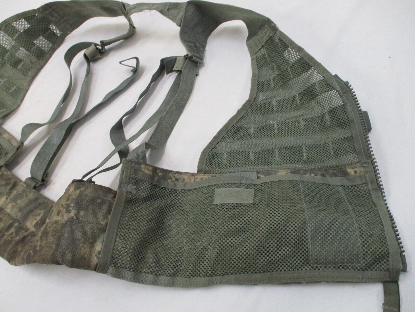 US ARMY MOLLE VEST FLC FIGHTING LOAD CARRIER BEARING EQUIPMENT DIGITAL TACTICAL