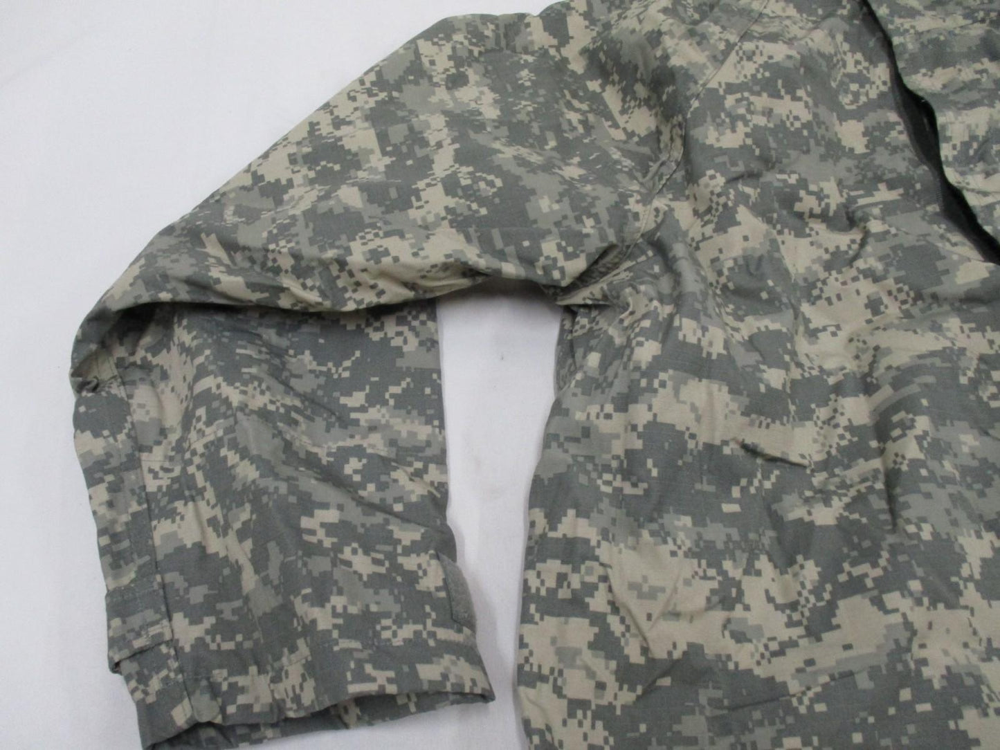 Centex Military Gear NIP ACU digital camo Army jacket, top MOPP suit overgarment with chemical protection and military-style design.