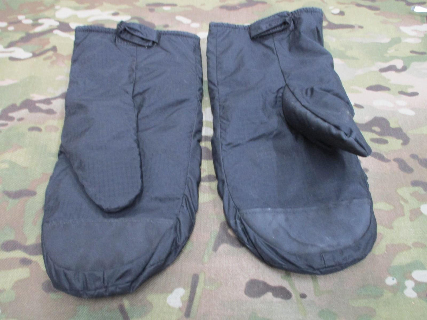 OUTDOOR RESEARCH BLACK FIREBRAND MITTS INSERTS (LARGE) GLOVE LINERS OR GLOVES