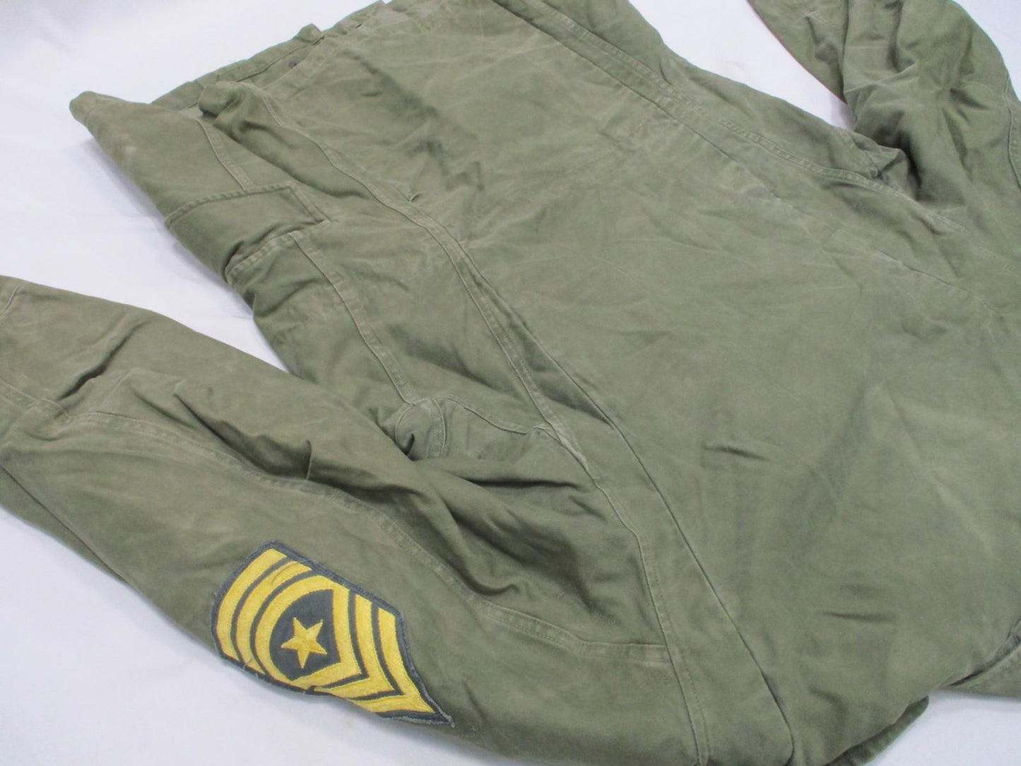 US Army M-1951 M51 Field Coat Olive Green Distressed OD Jacket Mens Medium Patch