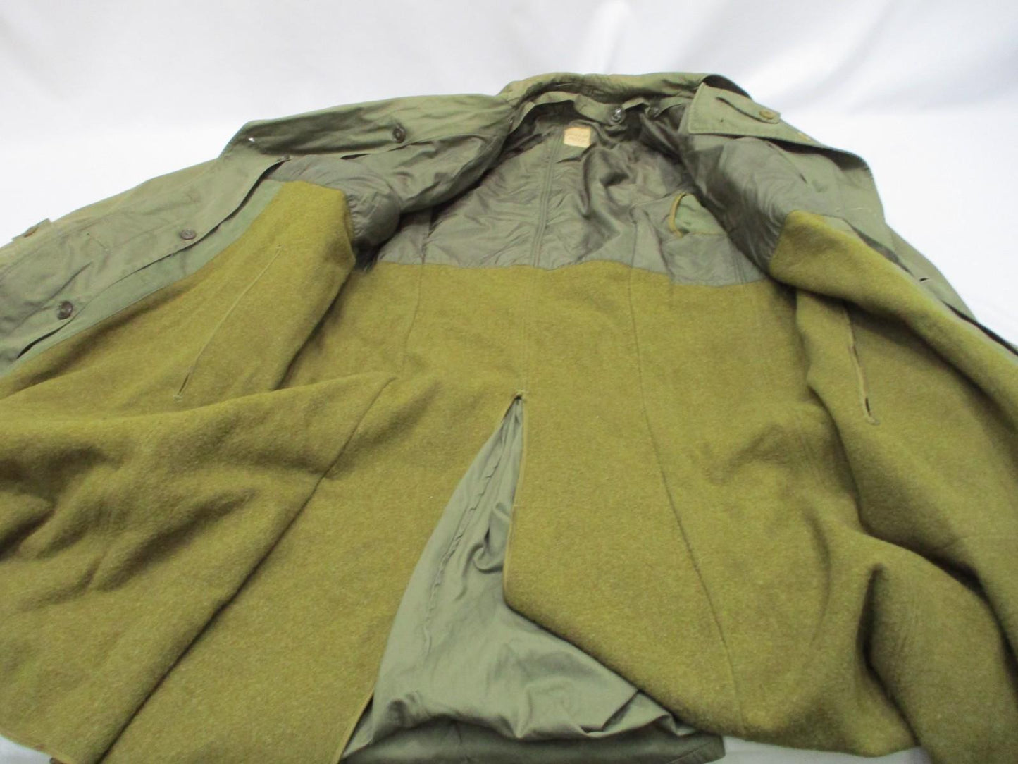 WW2 Regulation Army Officer's O'COAT FIELD Size 39R w. Wool Liner Med-Reg Olive