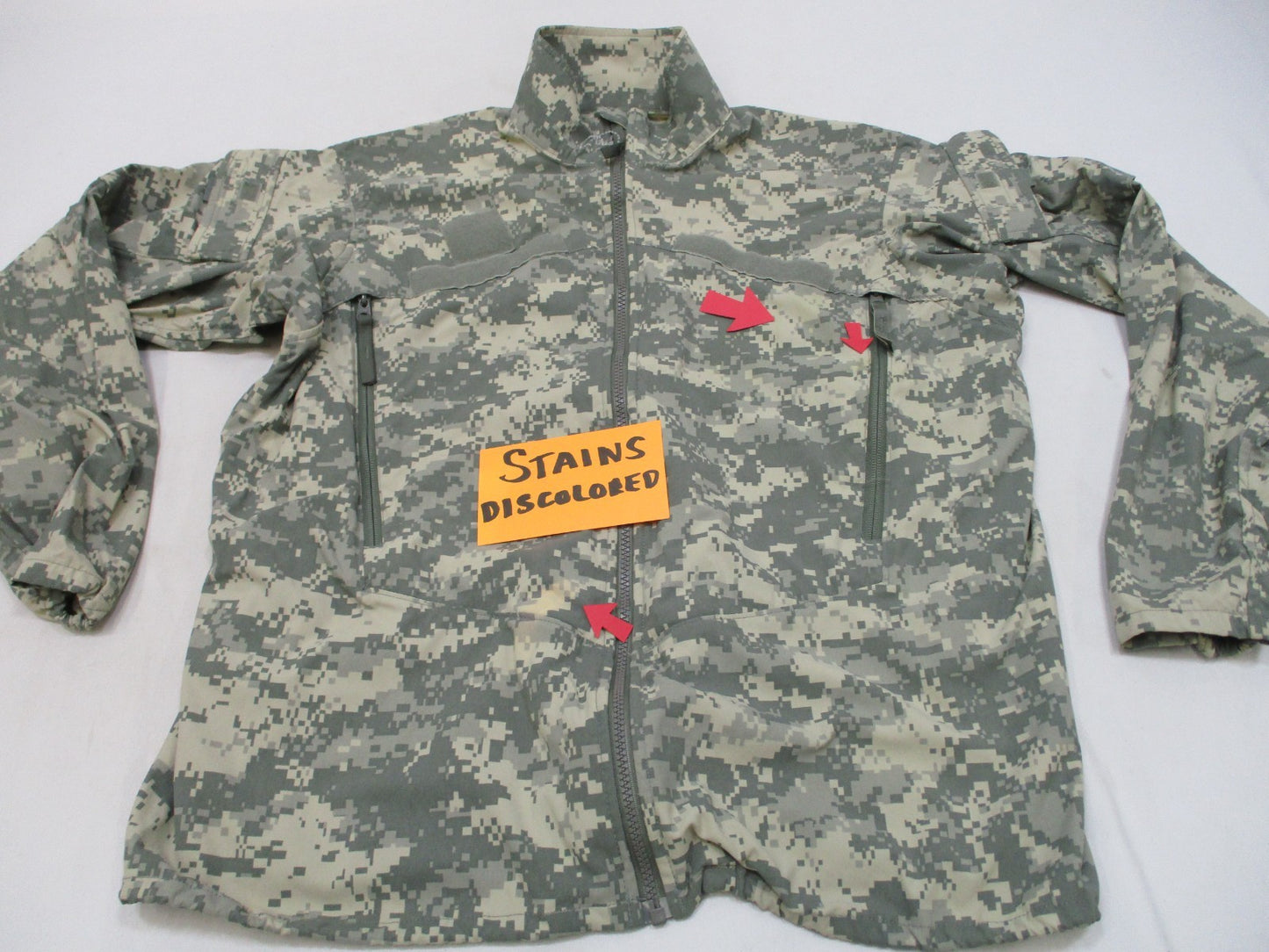 GEN III Wind Cold Weather Jacket Medium Regular CIF OK Pre-Owned w/ Stains