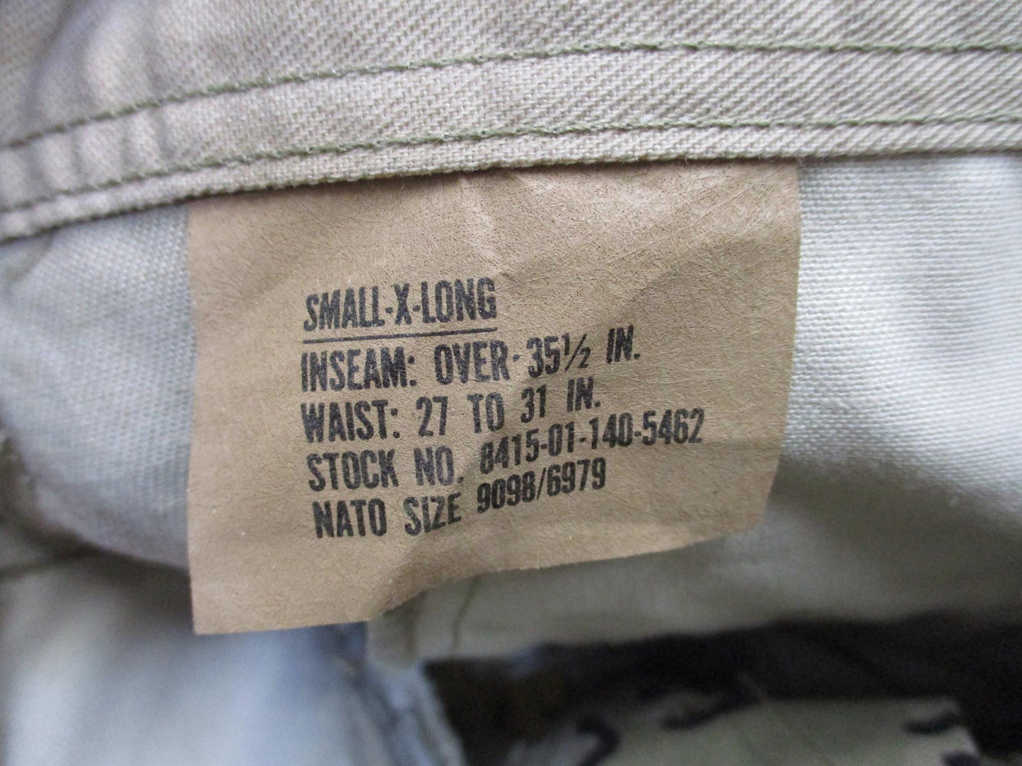 Wrangler Desert Camo Combat Cargo Pants Men's Small-X-Long 50% Nylon/Cotton