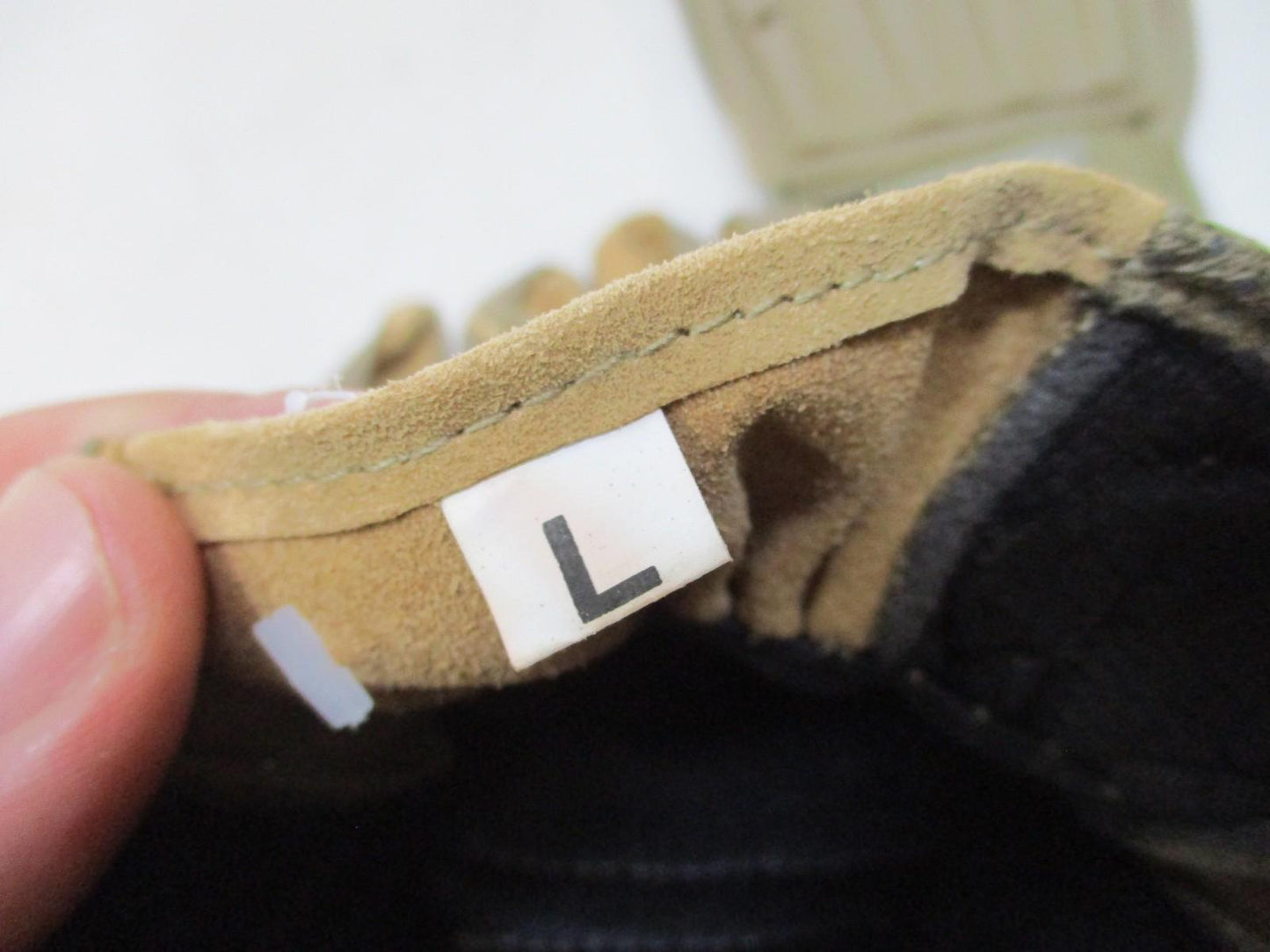 Valken Tactical Gloves Size L Padded Knuckle Protection Adjustable Wrist Strap