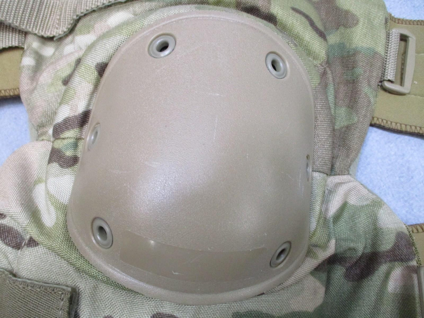 B.P.E. Tactical Knee Pads Multicam OEF OIF Used Good Made in USA - SML - Bijan's