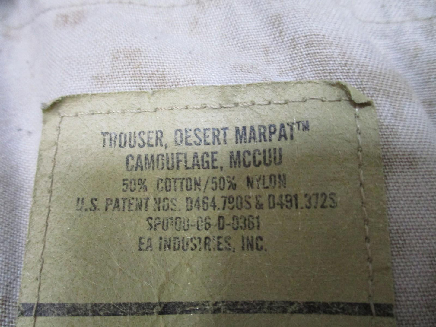 USMC Desert MARPAT Cargo Pants Medium Regular 31-35 Waist 29.5-32.5 Inseam