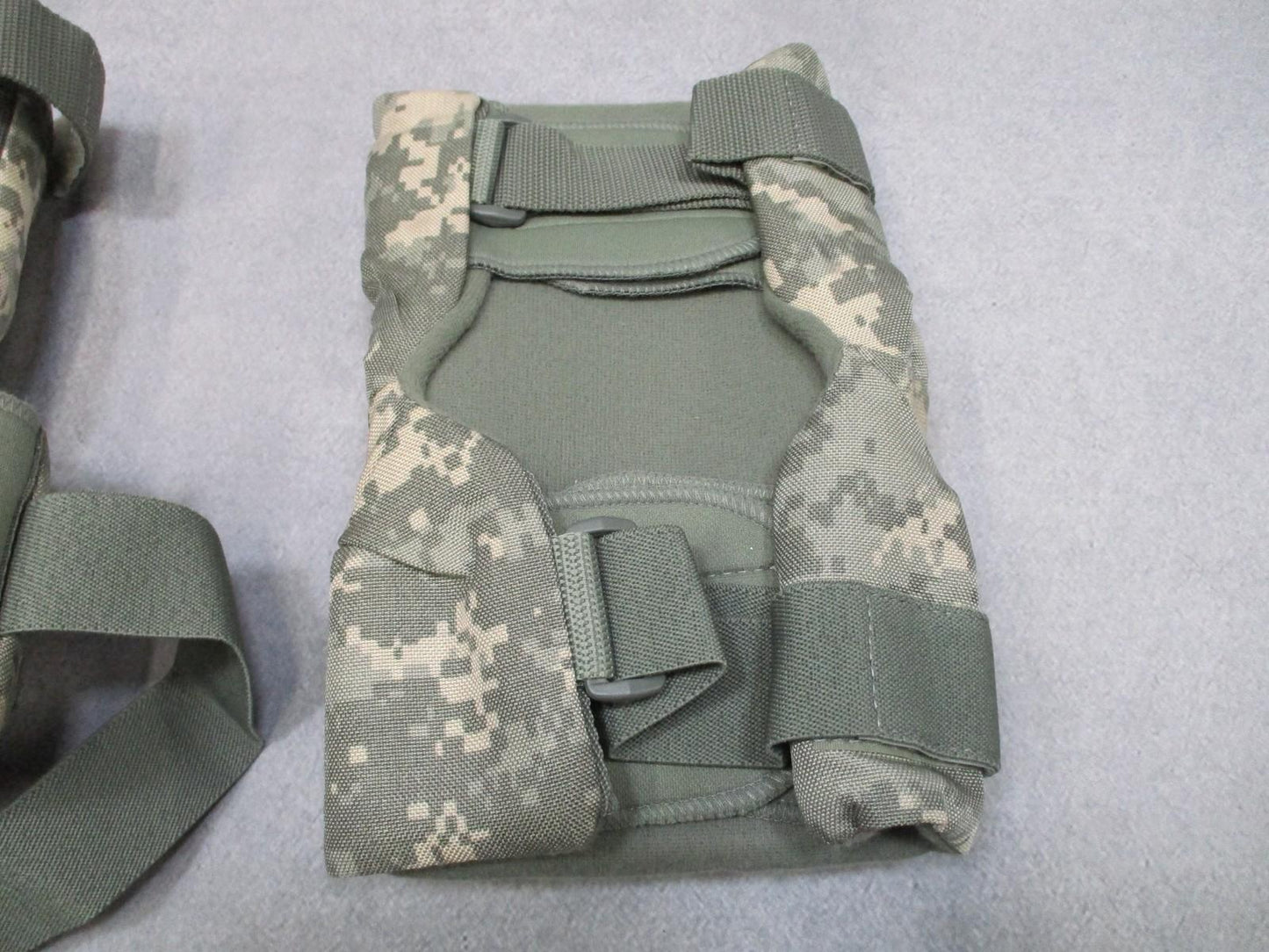 ARMY ACU Military Knee Pads Camo Adjustable Straps Made in USA (Pair) DIGITAL