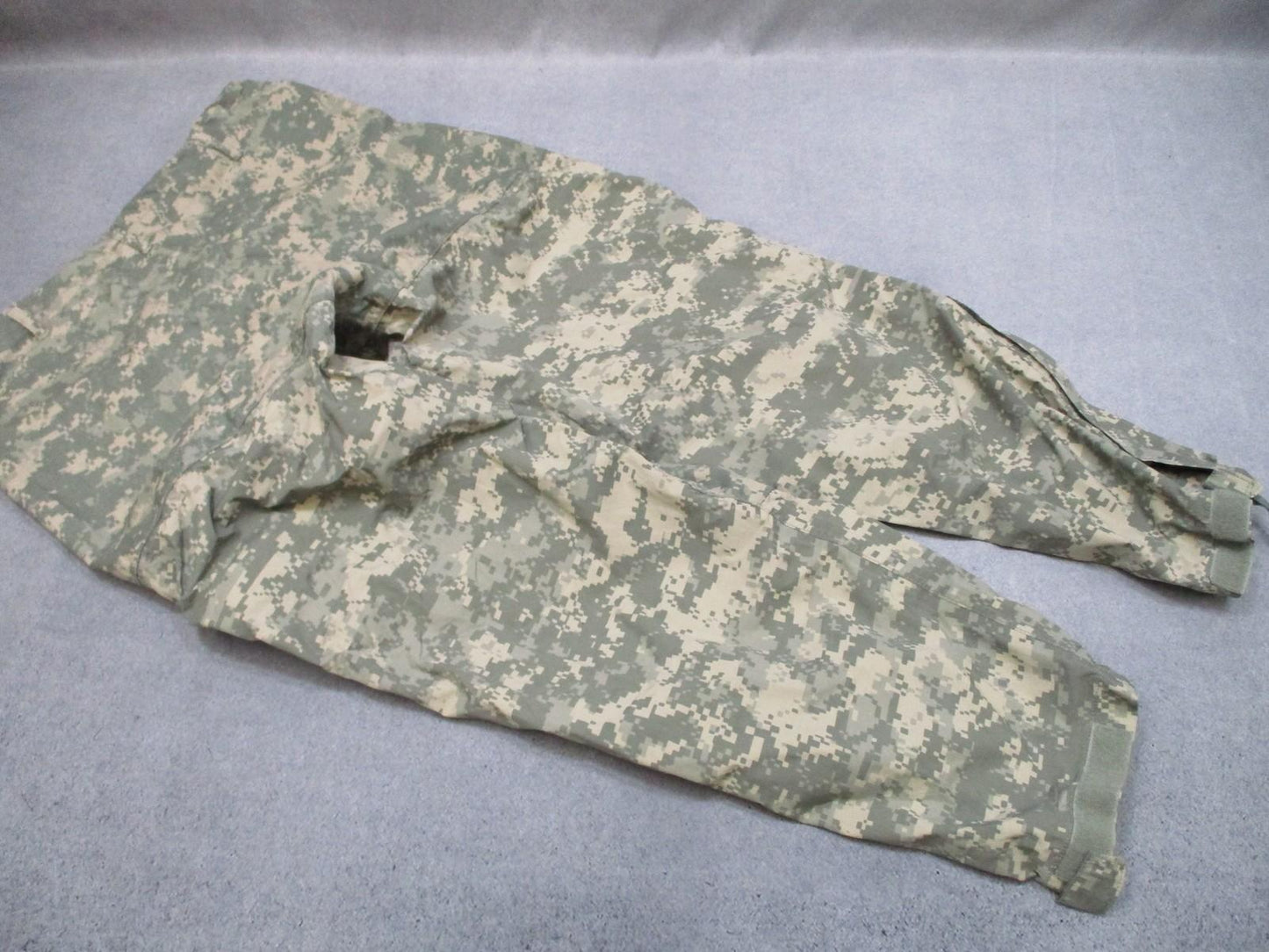 Gen 3 ARMY US Military ACU Digital Camo Cold/Wet Weather Pants Used - Good 38x29 - Centex Military Gear