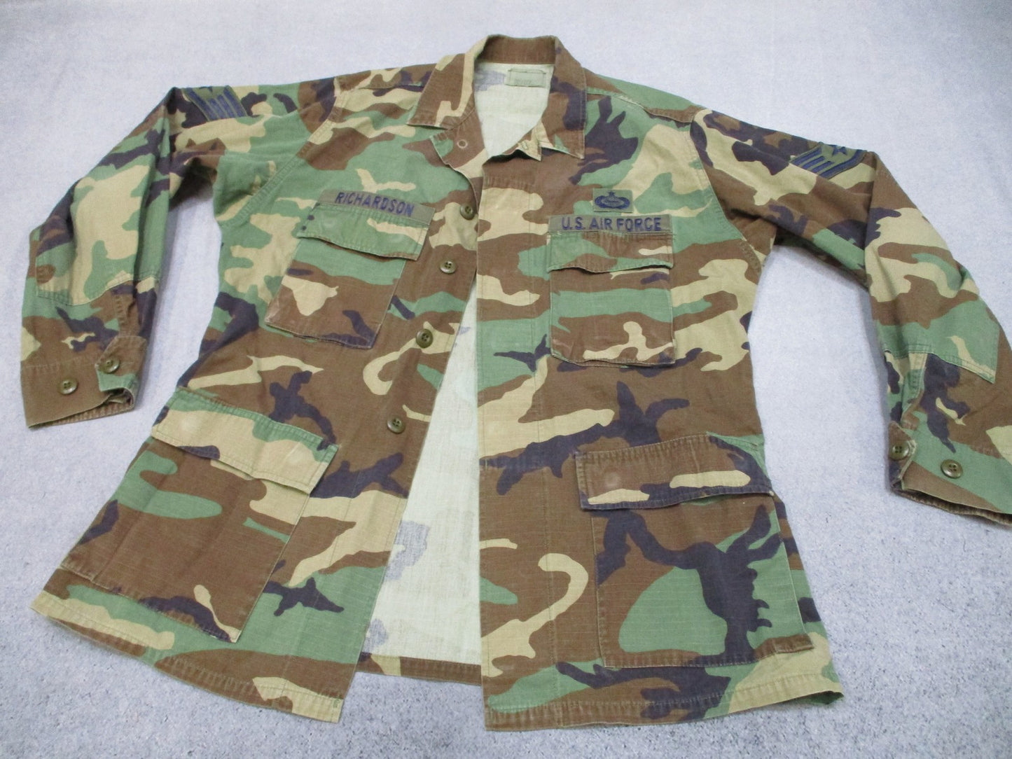 US Air Force Woodland Camo Combat Shirt RANK Patches USAF Medium Regular M81 - Centex Military Gear