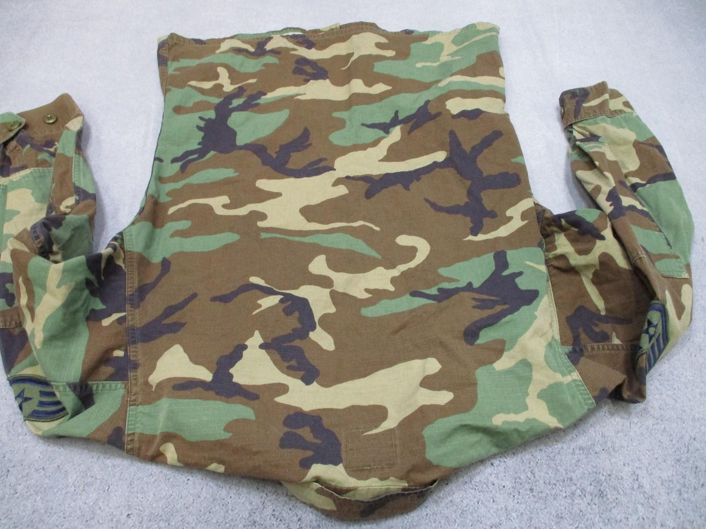 US Air Force Woodland Camo Combat Shirt RANK Patches USAF Medium Regular M81 - Centex Military Gear