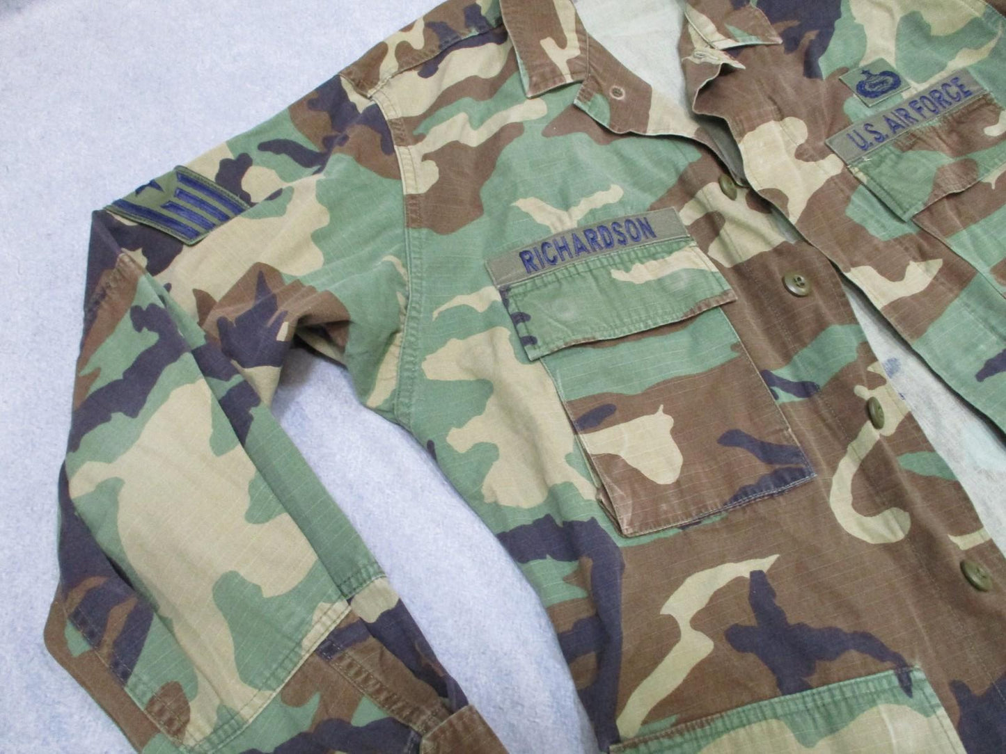 US Air Force Woodland Camo Combat Shirt RANK Patches USAF Medium Regular M81 - Centex Military Gear