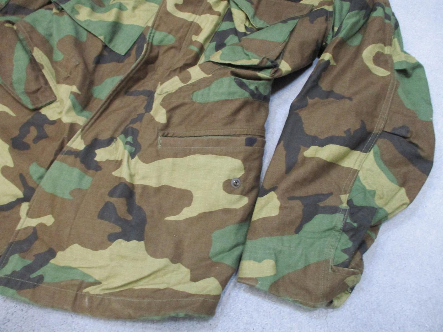 US Military M-65 Field Jacket Woodland Camo Small Regular Cold Weather Coat - Centex Military Gear