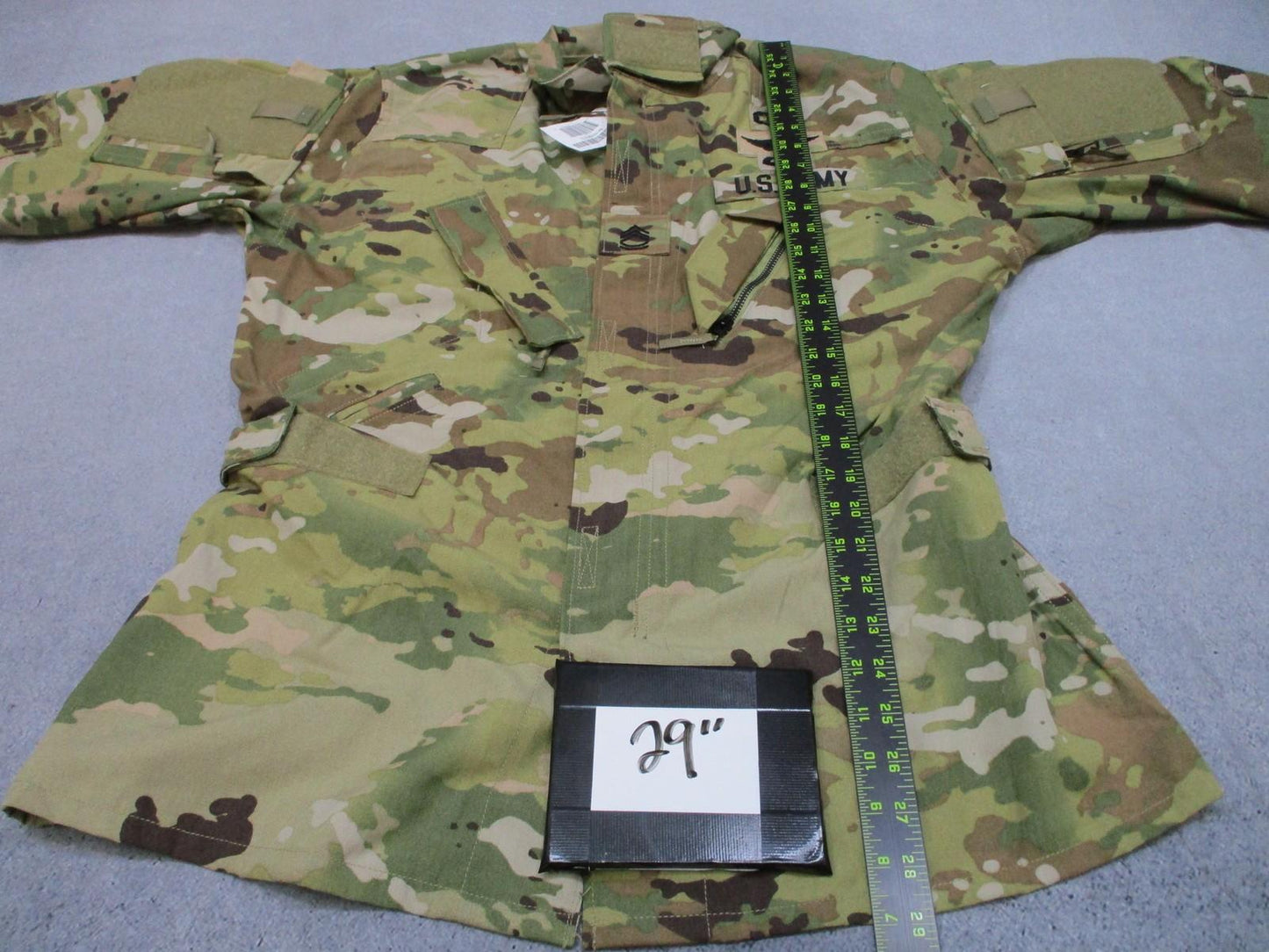 US Army Combat Aircrew Coat Medium-Regular Medical, Aviation, Parachutist Badges - Centex Military Gear