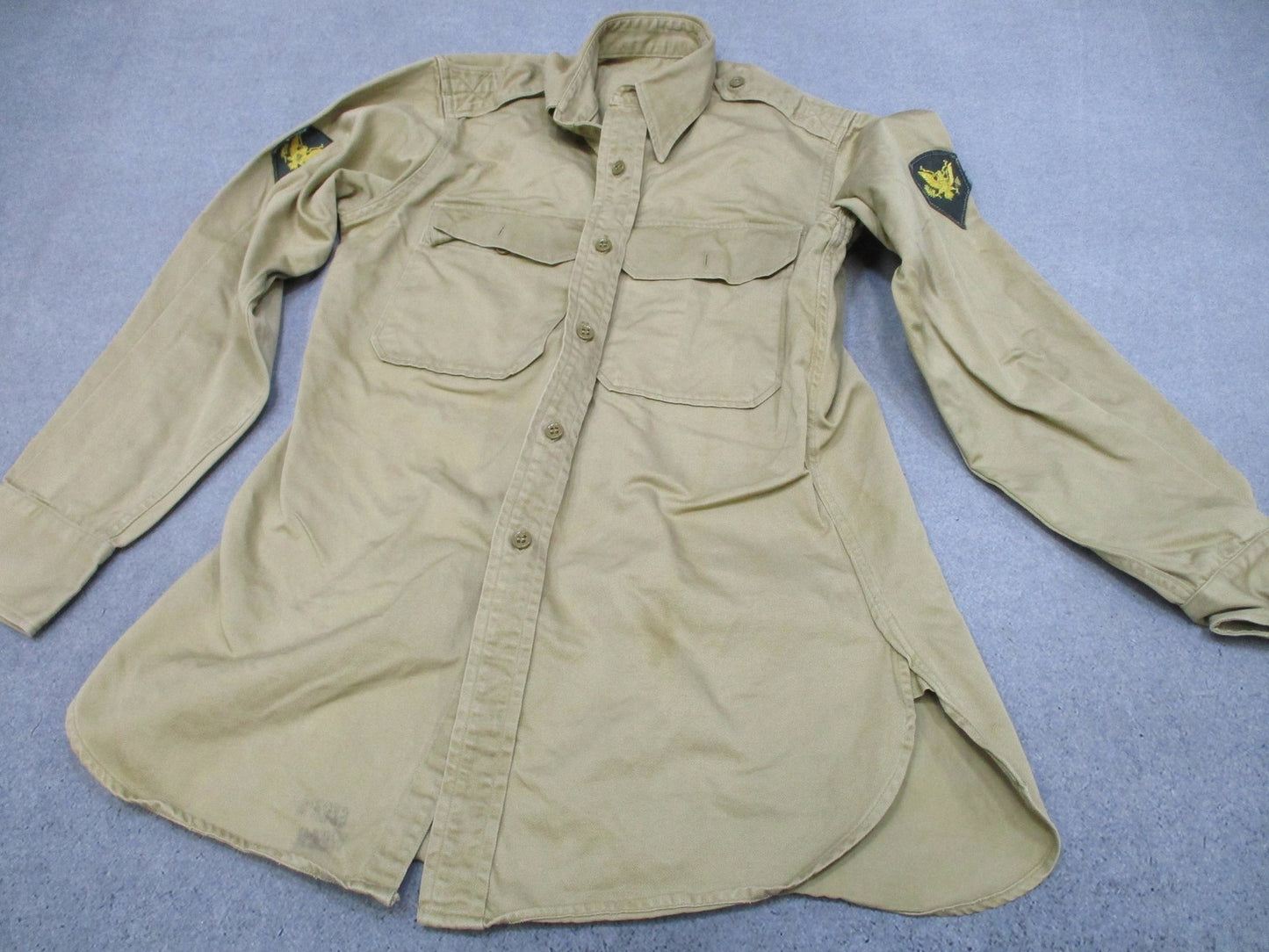 Vintage 1946 US Army Khaki Cotton Service Shirt Specialist Rank Patch - Centex Military Gear