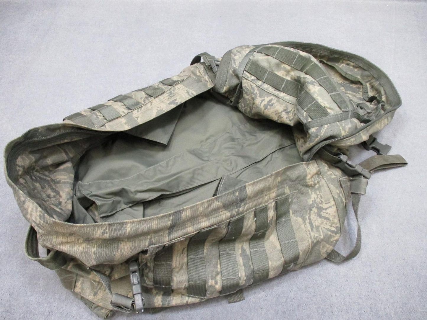 US Air Force 3-Day Assault Pack Tigerstripe Digital Camo Used Missing Waist Belt - Centex Military Gear