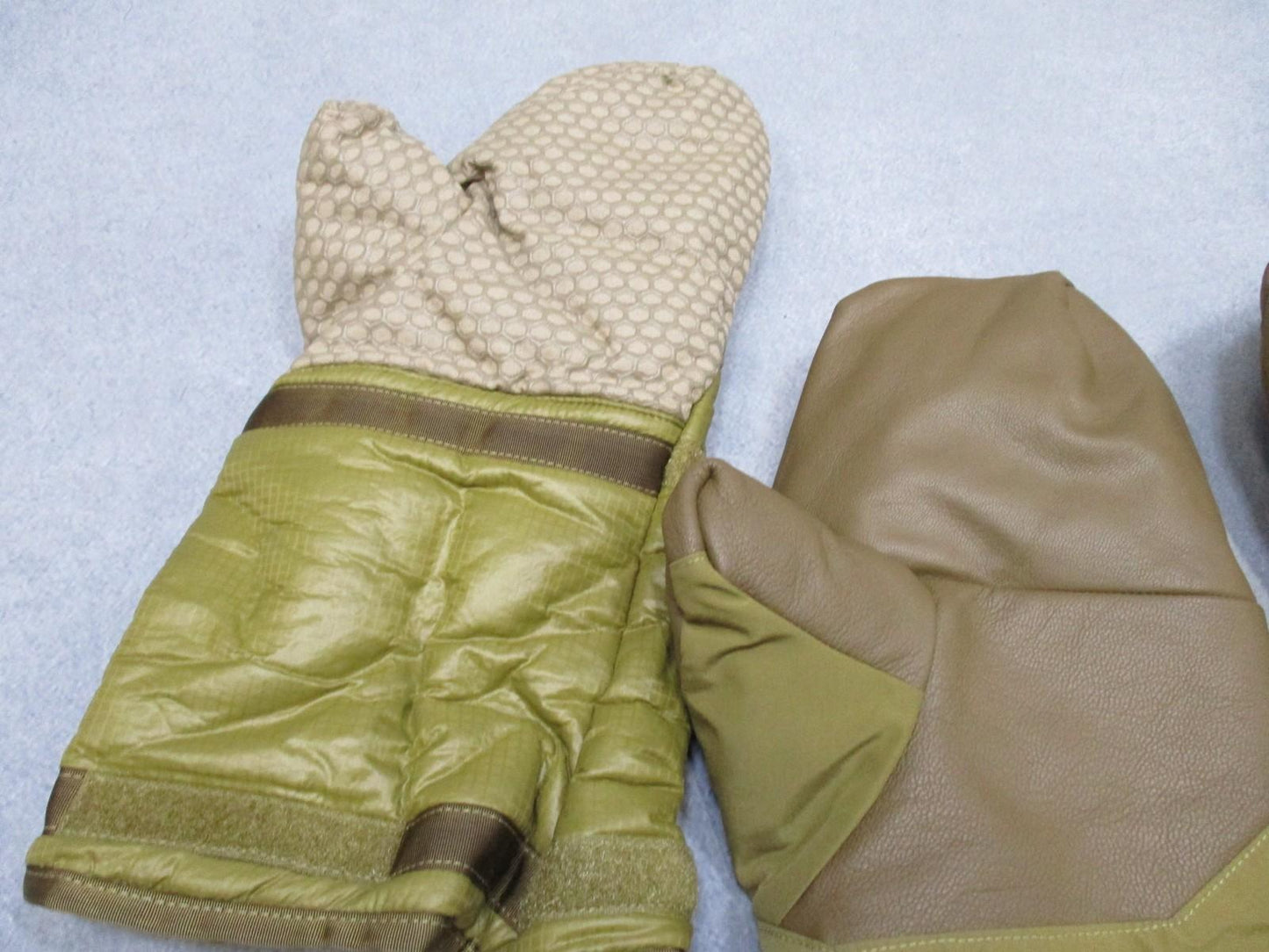 CLIME AND PLACE CWGS Extreme Cold Weather Mittens Gore-Tex Military Issue SMALL - Centex Military Gear
