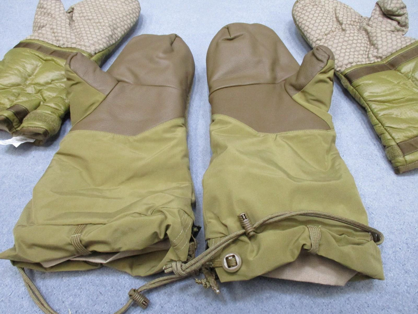 CLIME AND PLACE CWGS Extreme Cold Weather Mittens Gore-Tex Military Issue SMALL - Centex Military Gear