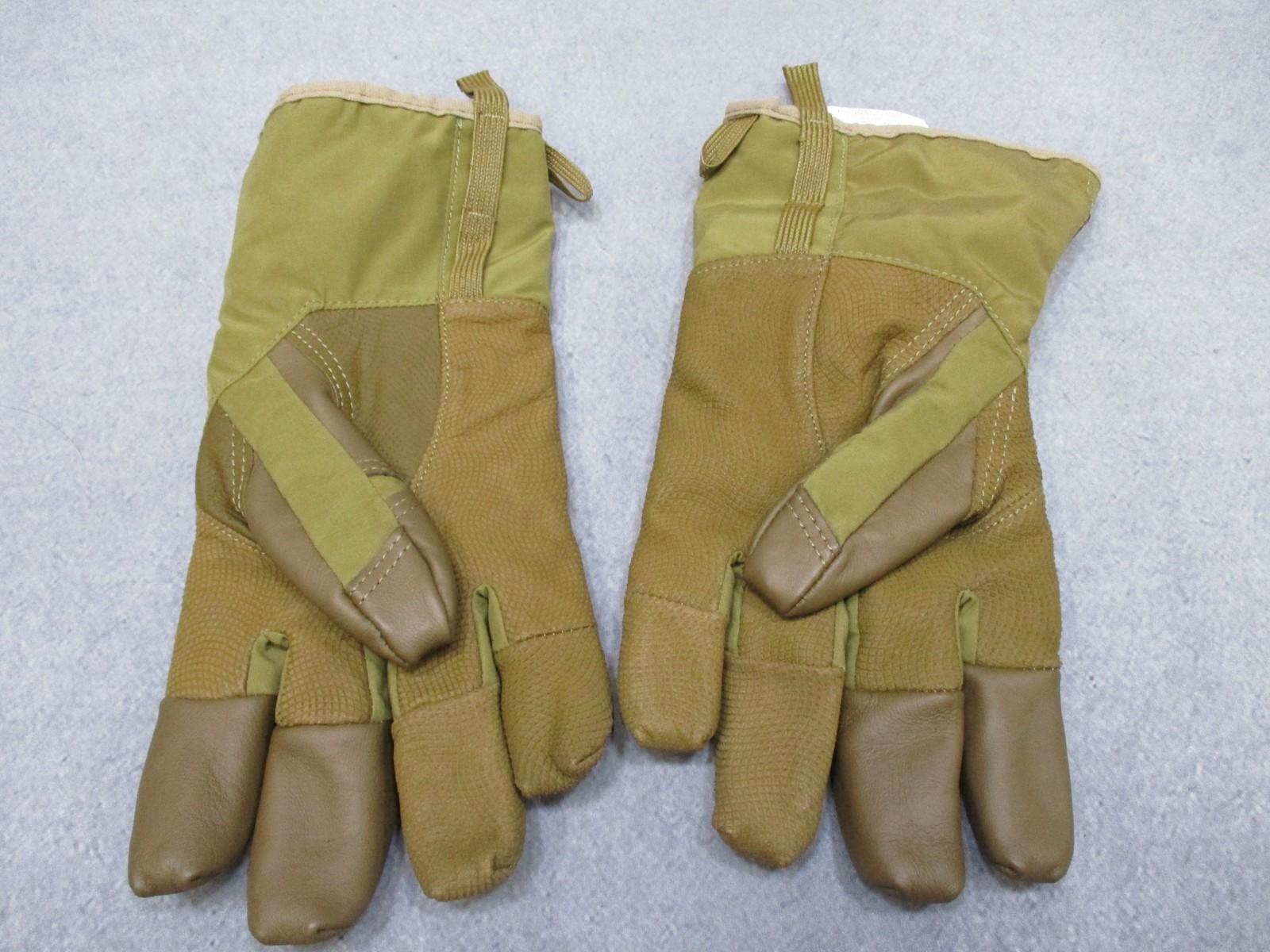 CWGS Dexterous Waterproof Gloves Gore-Tex Size Small - Excellent Pre-Owned - Centex Military Gear