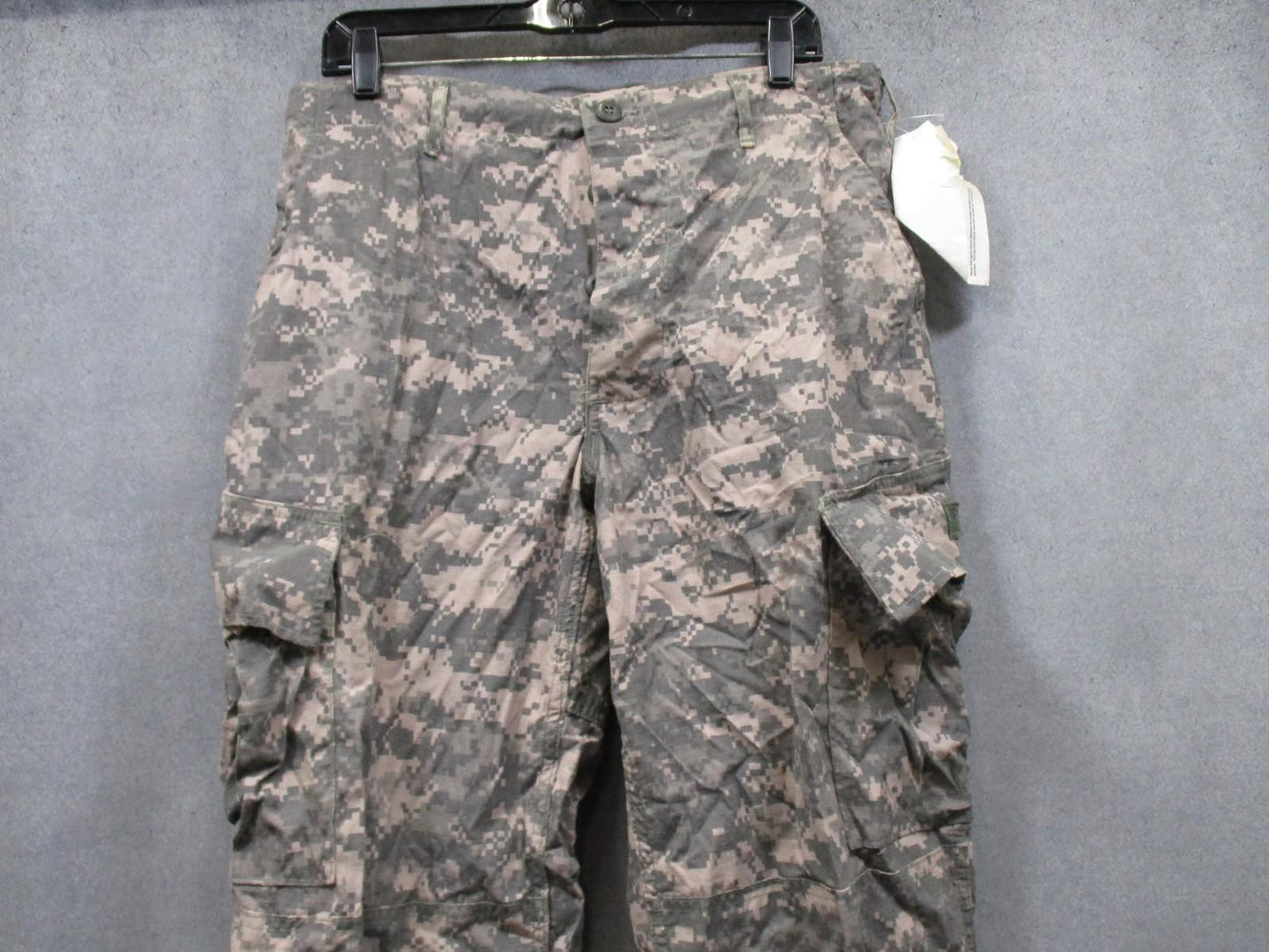 U.S. Army ACU Flame Resistant Combat Uniform Pants Med-Reg NSN 8415-01-573-5902 - Centex Military Gear