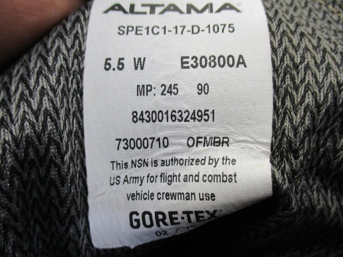 Altama US Army Combat Boots Gore-Tex Vibram Sole Size 5.5 W Cold/Wet Weather - Centex Military Gear