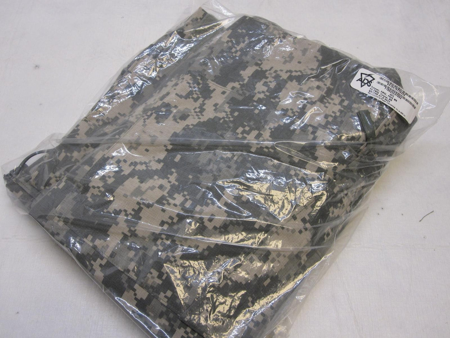 NEW ARMY ACU GORE-TEX EWOL TROUSER DIGITAL LARGE/REGULAR FLAME RESISTANT PANTS