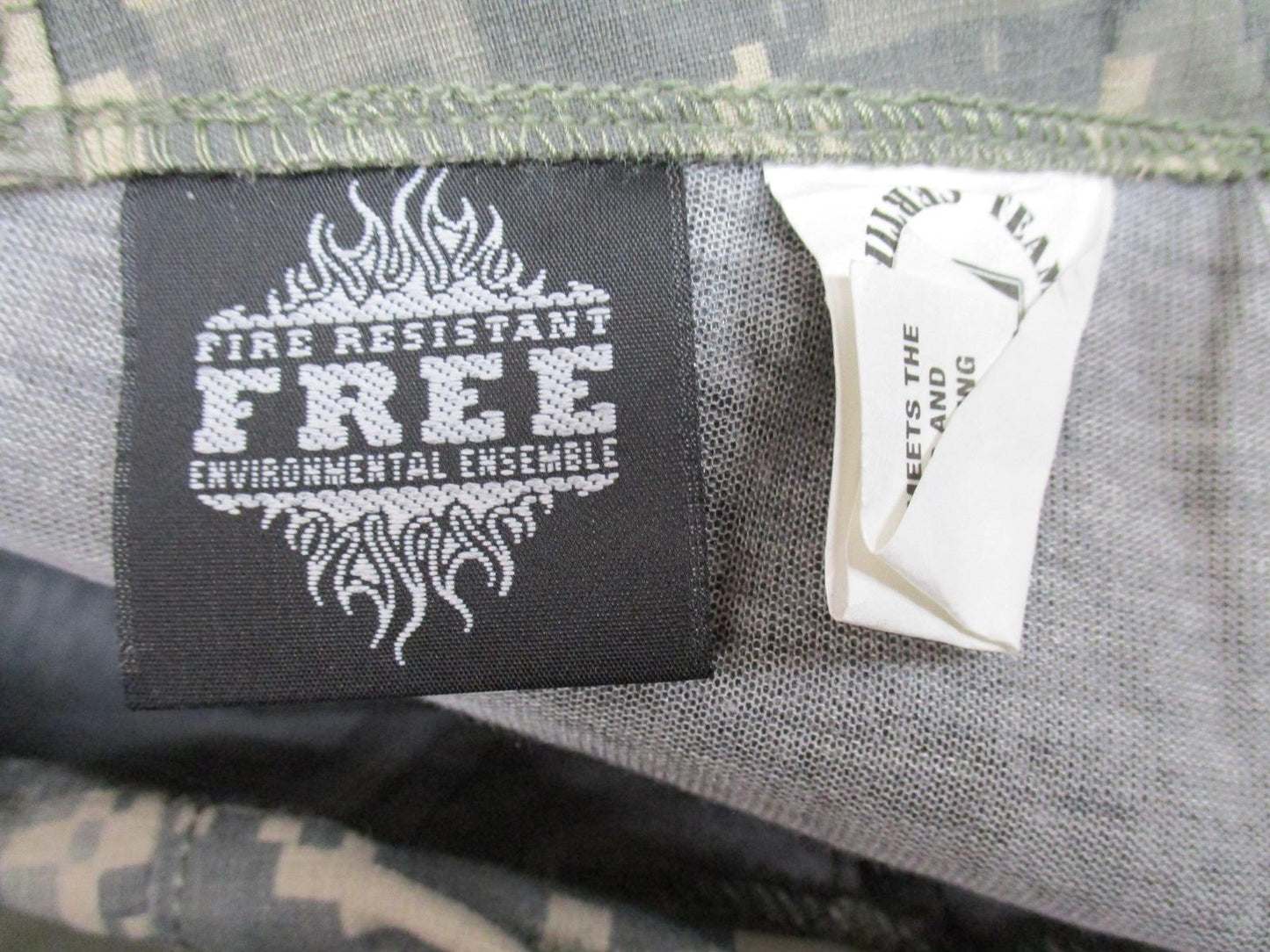 NEW ARMY ACU GORE-TEX EWOL TROUSER DIGITAL LARGE/REGULAR FLAME RESISTANT PANTS