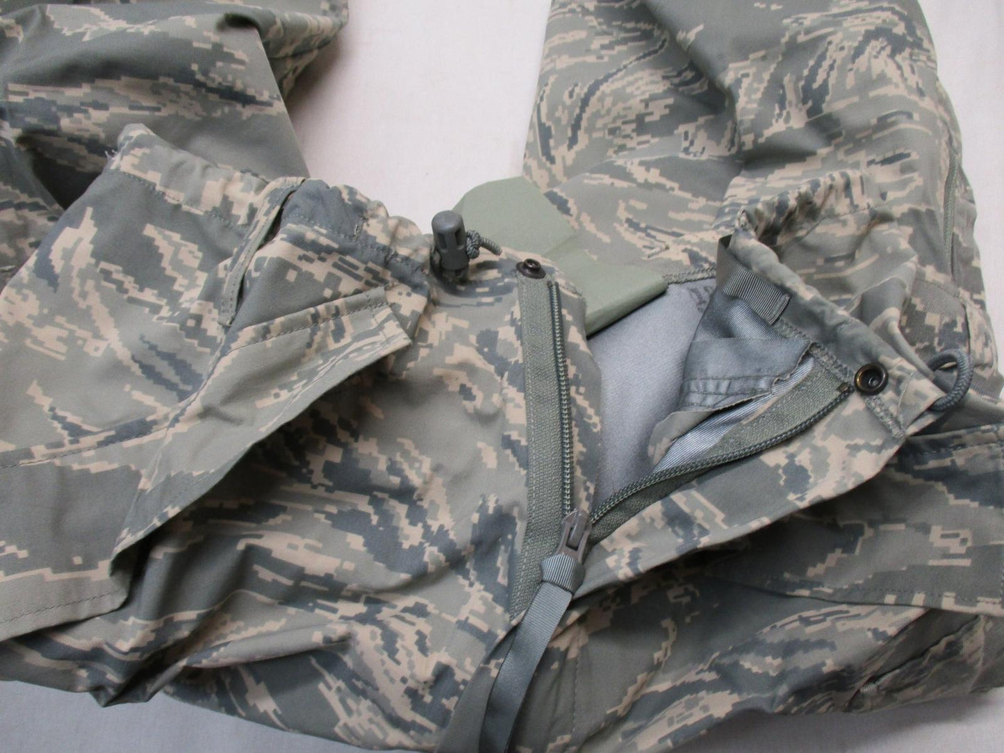 NEW AIR FORCE COLD/ WET WEATHER TROUSER APECS ABDU XSMALL-XSHORT TIGER STRIPE