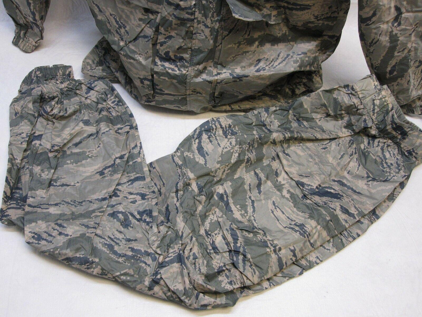 DAKOTA AIR FORCE ABDU RAINSUIT SET WET WEATHER JACKET & PANTS MEDIUM MRSABU