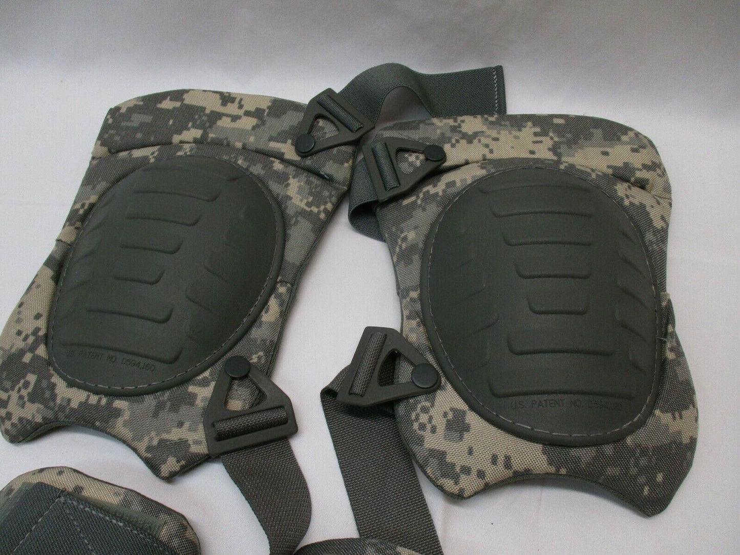 NEW USGI ARMY ISSUE ACU DIGITAL CAMO UCP KNEE & ELBOW PAD SET NICHOLAS MCGUIRE